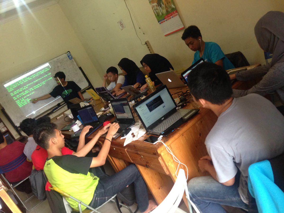 Pengenalan npm, sebuah package manager dalam dunia javascript (yg dipahami mimin gini :D) #NodeJS #ExpressJS #KopinDrenges