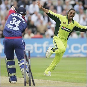 Happy Birthday to one of the fastest bowler in the history of cricket Shoaib Akhtar. 