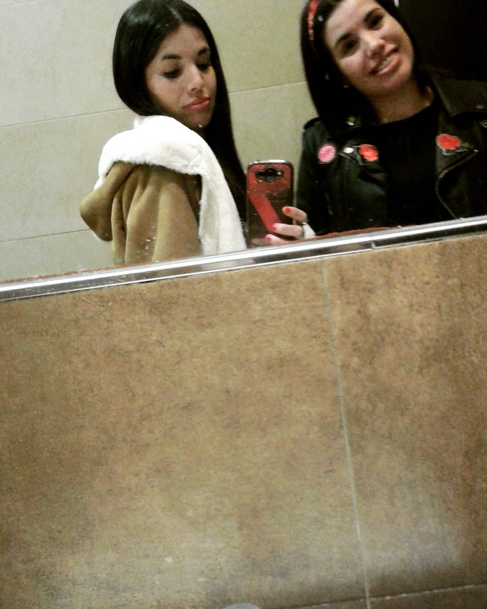 sofidl91's tweet photo. 💁♡💁 https://t.co/Hu02GEBykG
