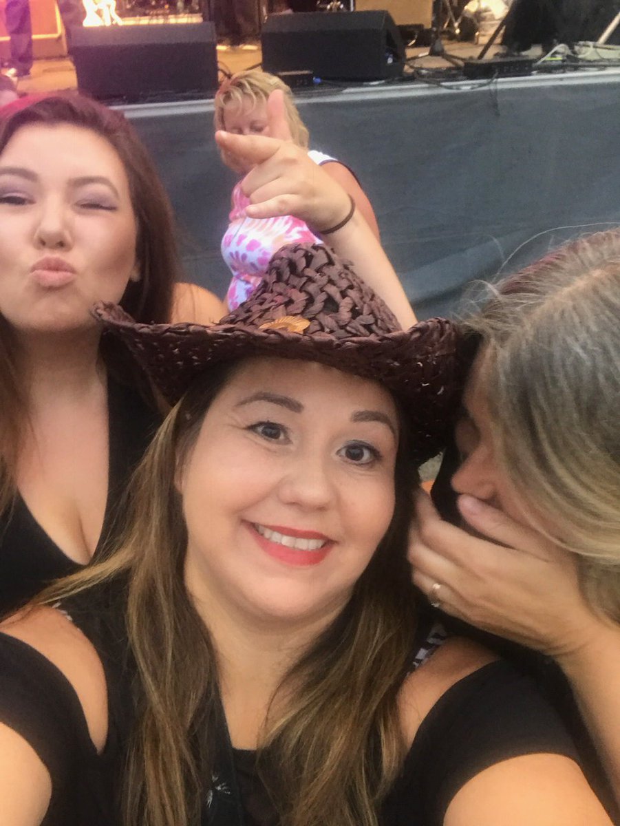 SRennie (@sheilarennie) on Twitter photo 