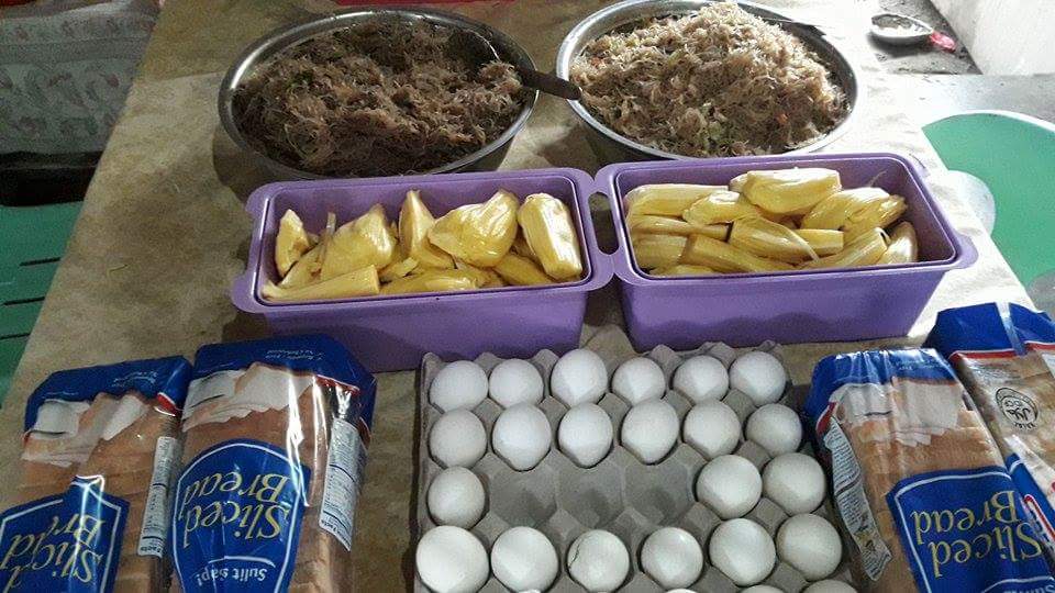 MARTA Al-taef KSA (@yarahlovely1) on Twitter photo Di lng mga gmit ang ipinmmigay ng marta pati pgkain huhu...tumutolo loha ko..<a href="/RitaGaviola13/">Rita Gaviola</a> <a href="/itsmeMarcoG/">Marco C. Gallo</a> Di lng mga gmit ang ipinmmigay ng marta pati pgkain huhu...tumutolo loha ko..<a href="/RitaGaviola13/">Rita Gaviola</a> <a href="/itsmeMarcoG/">Marco C. Gallo</a>