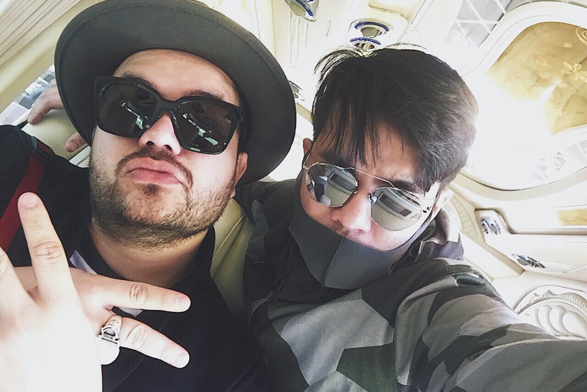 oatpramote's tweet photo. คนเลวรวมตัว... วันนี้เจอะกัน central festival hatyai 18.00 นะฮ๊าฟ!!! @Wan_Soloist https://t.co/bOmIcO4Pbm