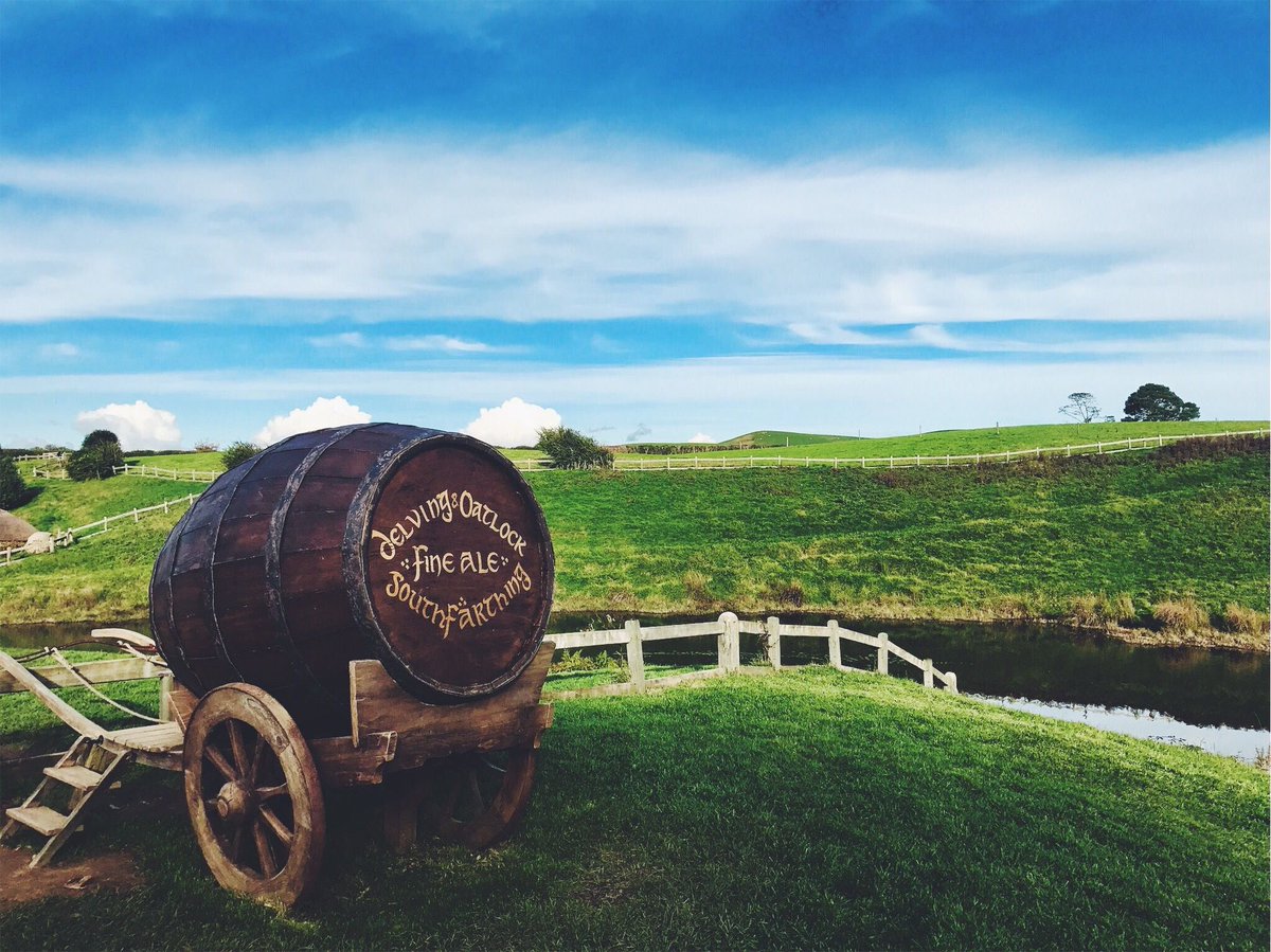 TravelWithBae's tweet photo. Hobbiton, New Zealand 🇳🇿 https://t.co/an1ymdYBi0