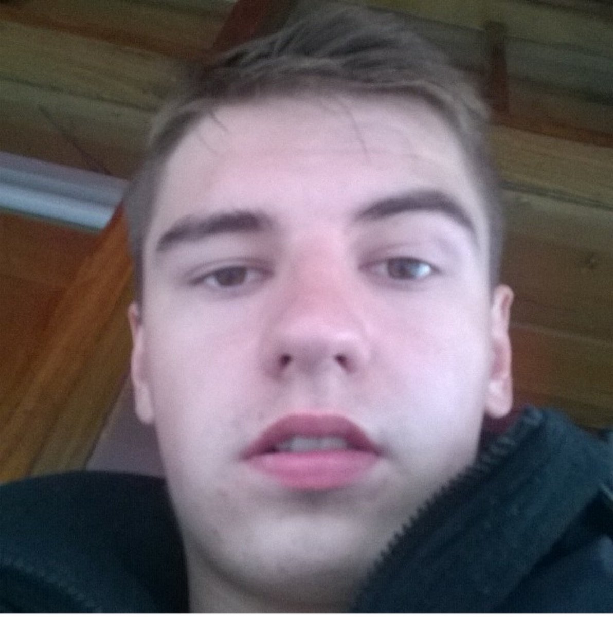 foxall_maryann's tweet photo. my son still fighting for him a year and a half after his death in glen parva. I will keep fighting  for him in till I get my answers 😠 https://t.co/VN9ak9T7Y1