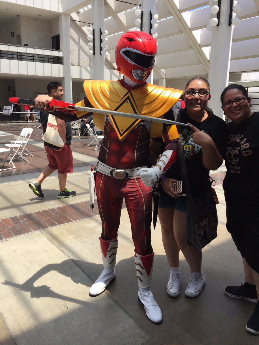 ken2158's tweet photo. Armored Red Ranger (Cosplay)
#Yestercon #Yestercon2017 #Yestercon3 #ArmoredRedRanger #RedRanger #PowerRangers #MMPR https://t.co/TbXW1tAgJC