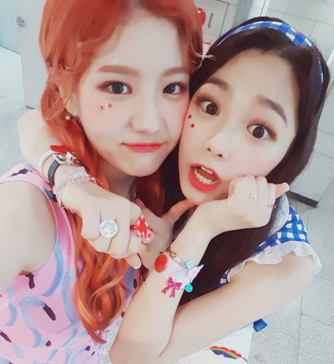 gu9udansj's tweet photo. 이름만큼 귀여운 우리 막냉이들 ���나와 혜연이! 오구오구라는 유닛으로 단짝들 보러 바로 돌아옵니다!! 많은 응원 부탁드릴게요! #구구단 #미나 #혜연 #오구오구 https://t.co/sgrkVTOpiL