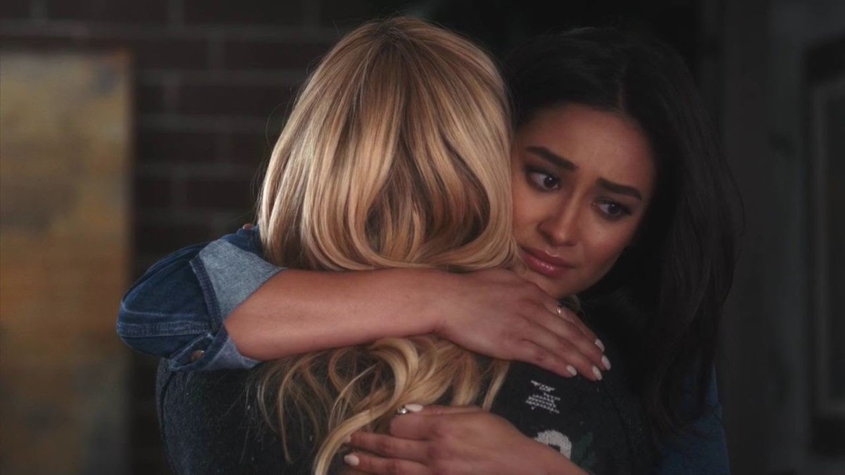 BrandonJr94's tweet image. I hope Emison Wins Best TV Ship #Emison #EmisonEndgame #TeenChoice #TeenChoiceAwards