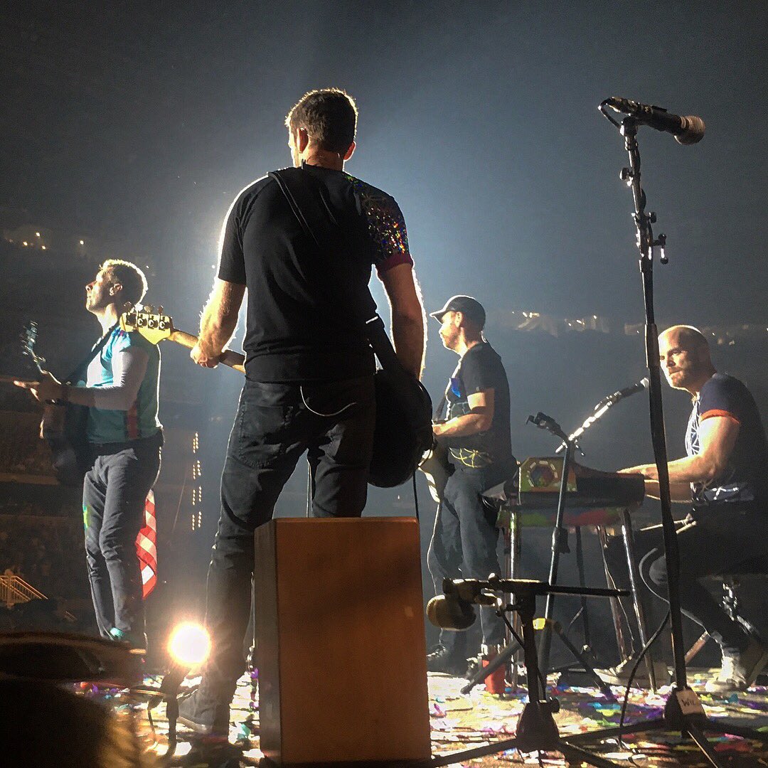 julieorlando's tweet photo. What a night! β€οΈπβοΈ Thank you @coldplay for another amazing experience!!! #coldplayminneapolis #cstage #floorseats #Minneapolis https://t.co/bimscmLkpv