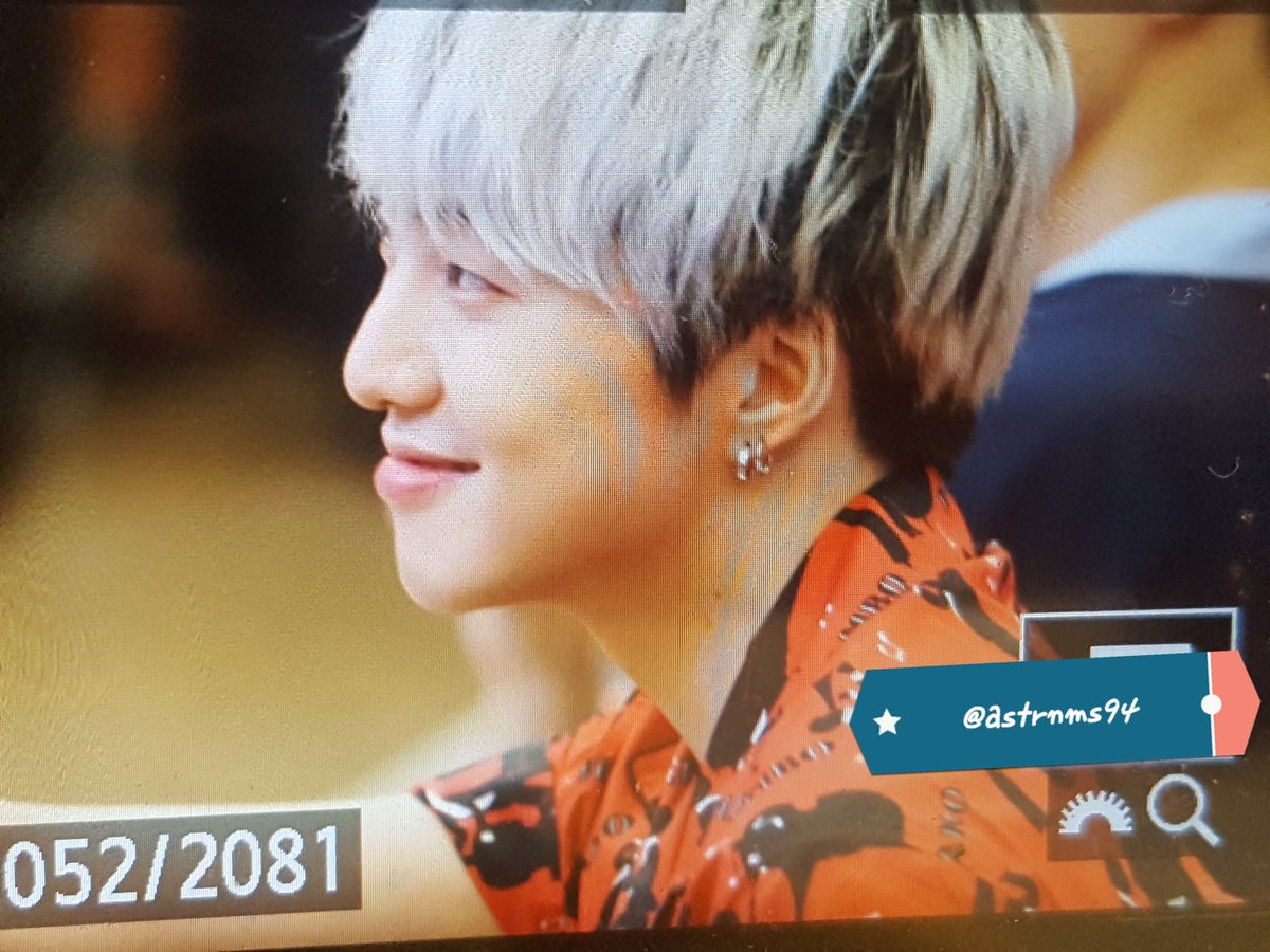 astrnms94's tweet photo. 170813 분당팬싸 #WINNER #강승윤 PREVIEW
오랜만이야😂 https://t.co/7vqgxf7GRh