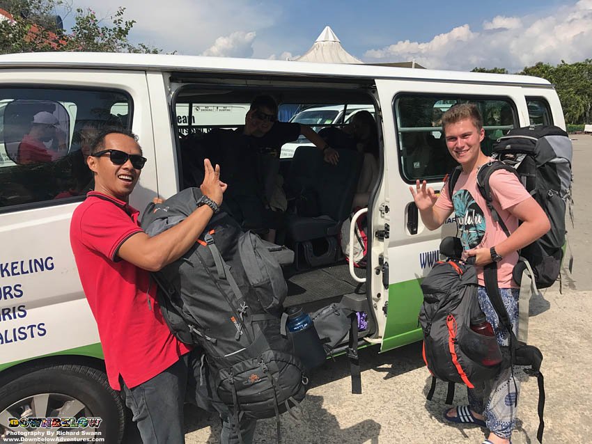 divedownbelow's tweet photo. Team #Sompoton fm @CampBorneo end #1MonthAdventure Borneo! time2 say goodbye @divedownbelow Team & #GayaIsland bt time for some pix first ;) https://t.co/Ue4bfHq03l