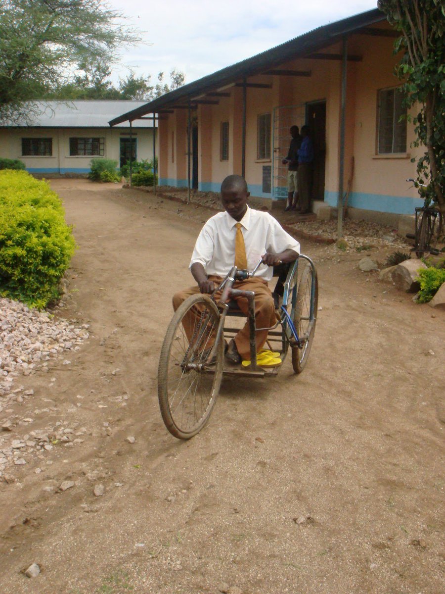 MaishaFm's tweet photo. Jamii ya Kitanzania itaacha lini kuwatenga Watu wenye Ulemavu? https://t.co/Uzm0Eo79pT