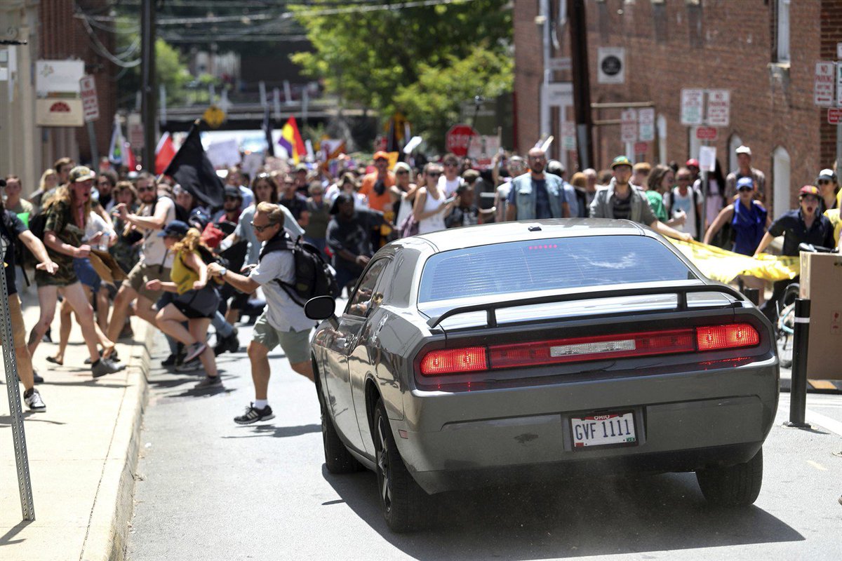 The latest on violence in Virginia. 1310news.com/2017/08/13/vio… https://t.co/zblzpYO3Wp