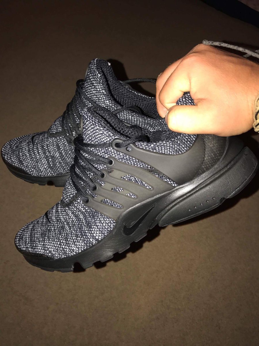 bartekbul1998's tweet photo. 👟👟 https://t.co/iQjbwwQ1pY