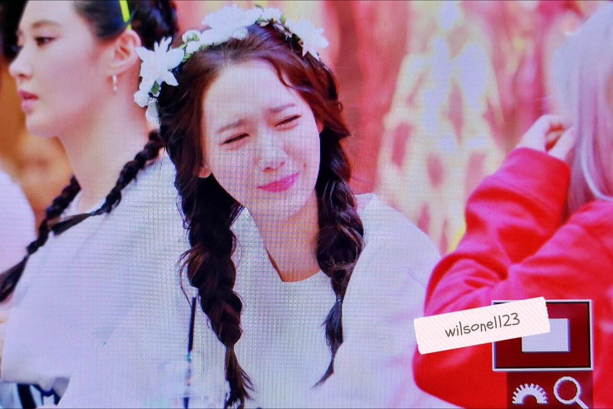 Wilsone1123's tweet photo. #yoona ❤️ https://t.co/kjGqUrK1Il