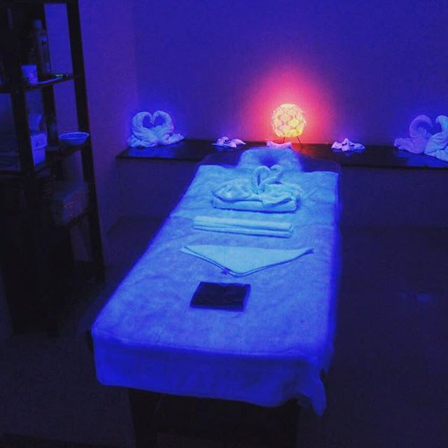 مساج في مكة 
مركز انامل الراحة للمساج
مساج فلبيني تايلندي
زيوت معطرة
احجار بركانية حارة
مناشف حارة
دبابيس ارجل
للحجز/0551681310
مكة -الخضراء