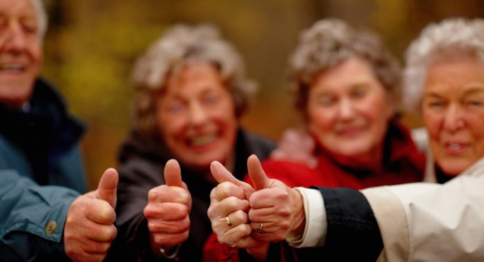 mulhouse's tweet photo. Seniors, faites le plein d'#avantages à #Mulhouse avec la #Carte #PassTemps : demandez-la, elle est gratuite ! https://t.co/DL8S3Z8fCw https://t.co/c9p1rBE4H4