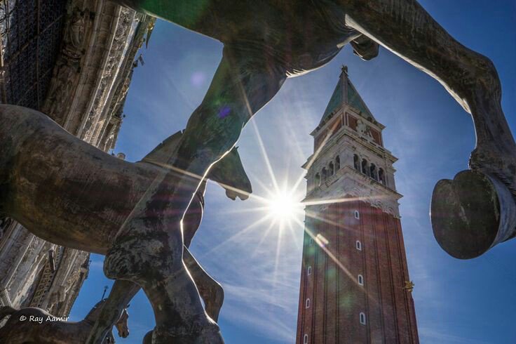 Happy Sunday & a wonderful day for all ~❤~ #Venezia #Venice #Serenissima #feelvenice #campanile #horses #BasilicadiSanMarco ~ph.by Ray Aamir