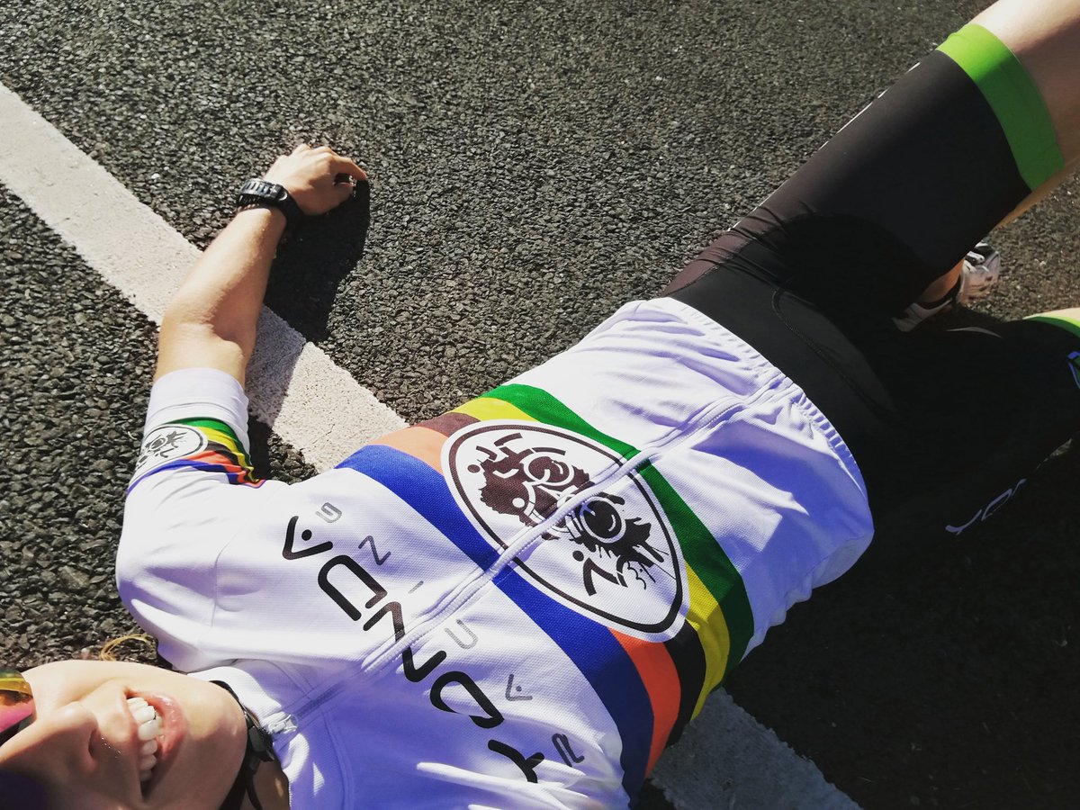 Can someone pass a bacon sandwich pls?! 😎😴🙃 #cycling #trainhard #fitness #thisgirlcan #bodypositivity #imdublin703 #triathlon #SwimBikeRun