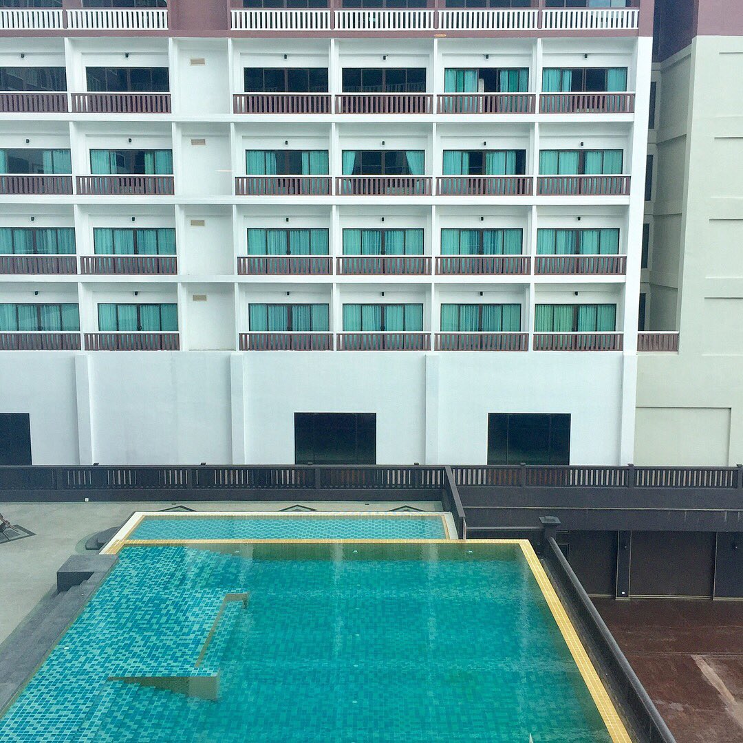 rhshzar's tweet photo. #mudzaffarhotel #mitcmelaka #Jelajahsuria10tahun #suriafm https://t.co/owQxoI2keB