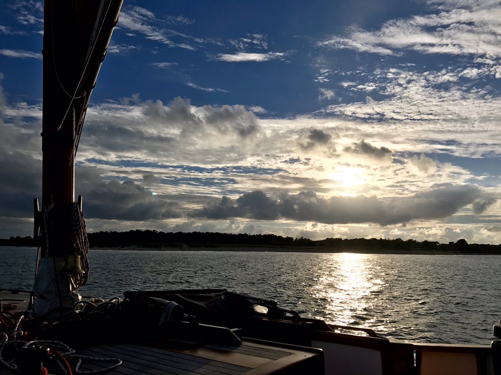 Ile de Ré tweet media