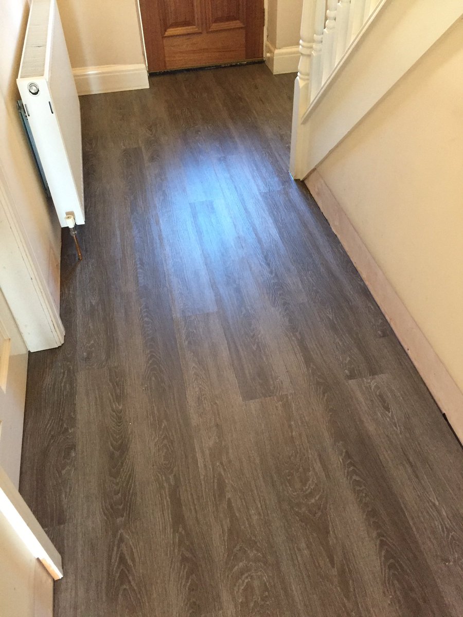 paulcarpetssale's tweet photo. @KarndeanFloors Palio clic lvt installed this week in urmston looks great #floors #karndean #floorlayer #carpets #manchester https://t.co/tOQc6w5nKZ