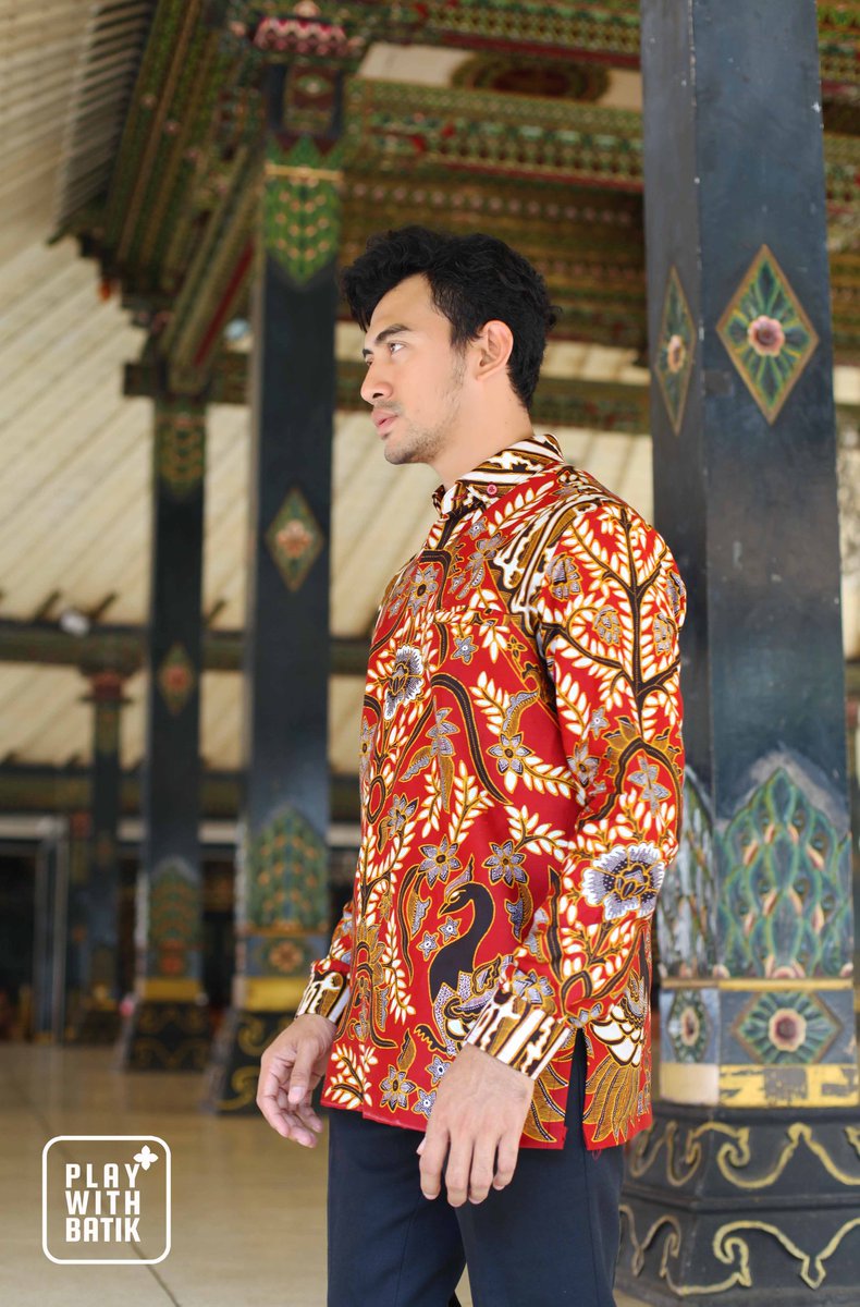 PlaywithbatikID's tweet photo. #BatikItuDitulis #BatikItuDicap #playwithbatik 👆 This collection only available at Sogo Plaza Senayan Level 3. 
Save Our Culture! https://t.co/Tr6R0hV5lL