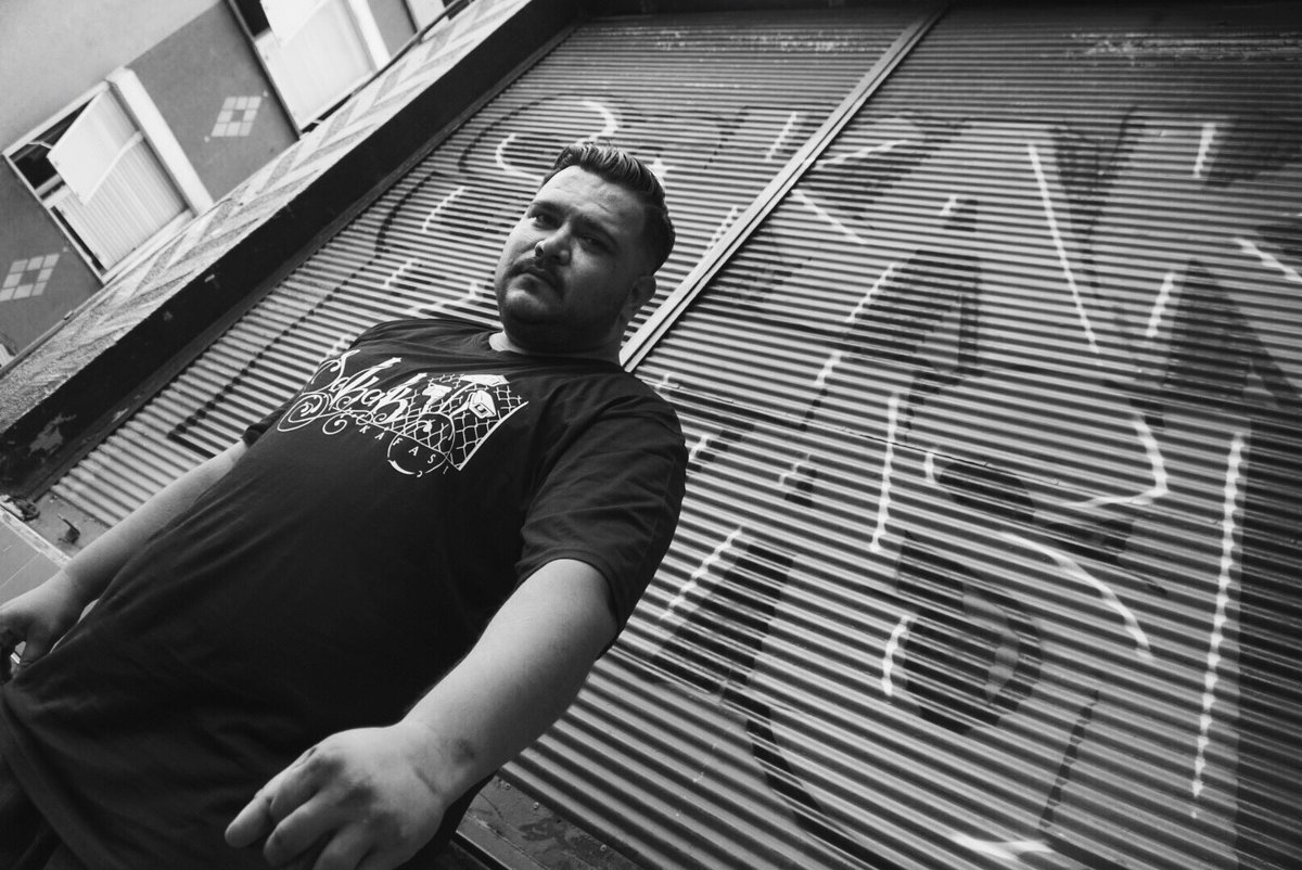 sokakkafasi's tweet photo. Tshirtler çıktı adres https://t.co/MShtW9d7KF | photo by @CelikCenan https://t.co/8l9aGvkBiG