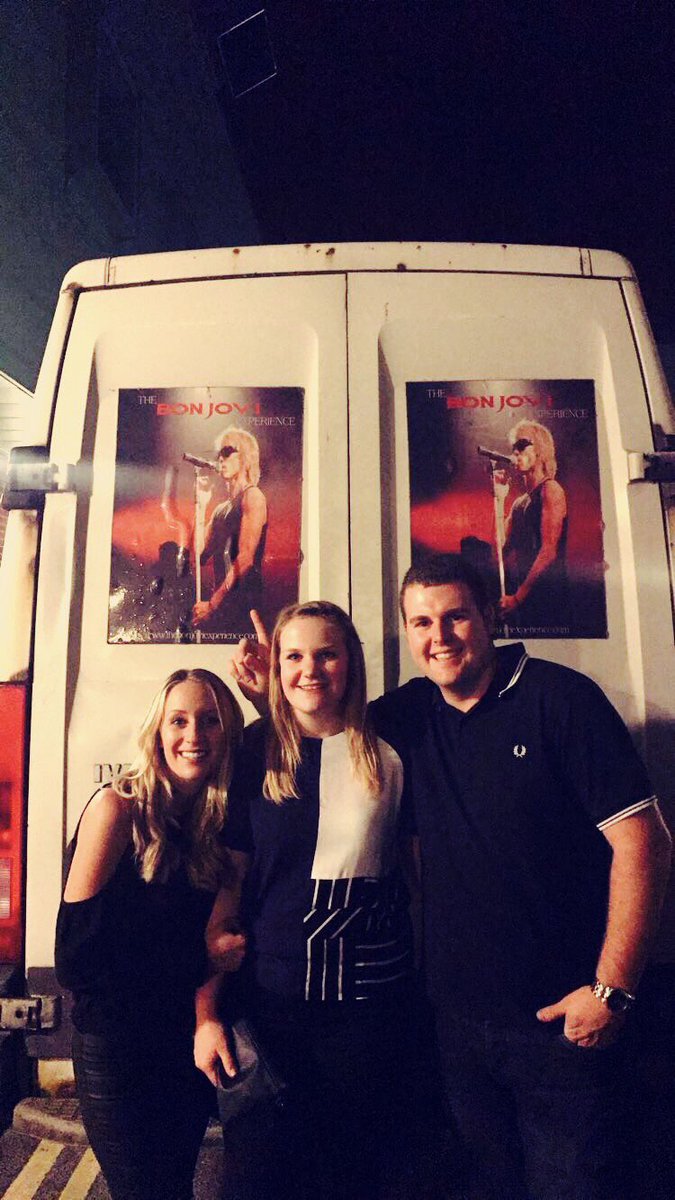 kays8701's tweet photo. @JoviExperience You guys are awesome 🤘🏻🎸 #biggestfans #richieeee #weloveyouall almost as good as @SSGJBJ himself 🎸🎸 @HarrietBarnett https://t.co/mwHJdz0azZ
