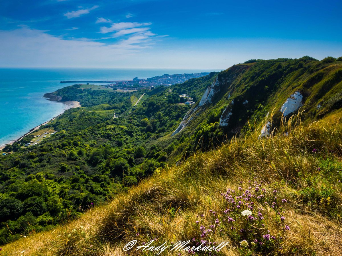 Lovely view of Folkestone from Capel! #FOLKESTONE <a href="/iloveFolkestone/">I Love Folkestone</a> <a href="/lovefolkestone/">Love Folkestone</a>