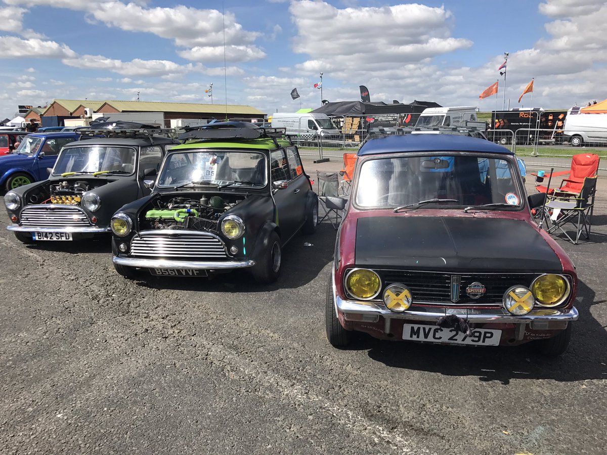 ChrisWalton_'s tweet photo. Stunning weather for #miniinthepark this year #santapod https://t.co/3jSiQj8pgB