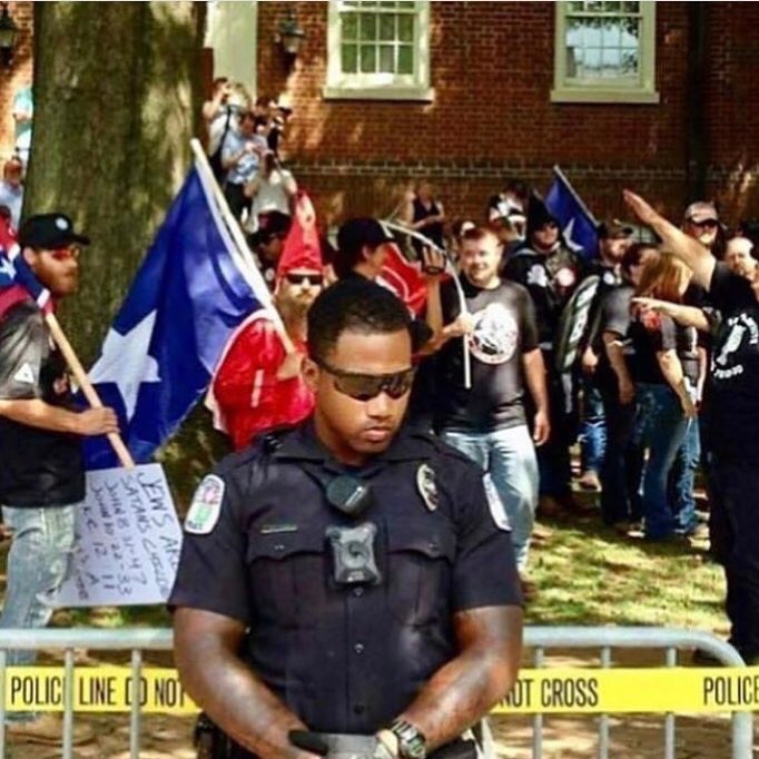 Madonna's tweet photo. Why is this happening?? Why is our government protecting these people??? 🇺🇸 this is the Land of the Free and the Home of the Brave! https://t.co/DjlEXrlFZ1