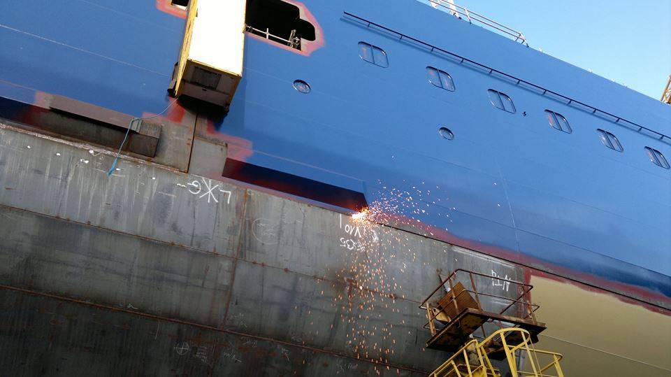 PaquebotINFO's tweet photo. La coque du  #CelebrityEdge prend forme dans la cale ... https://t.co/FY3fFY8ZKE