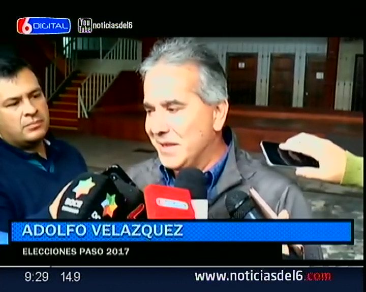 noticiasdel6's tweet photo. #Paso2017: "Estamos Paso definen lo que pasará en octubre", afirmó @VelazquezAd luego de emitir su voto. https://t.co/EtKhKPSPv3