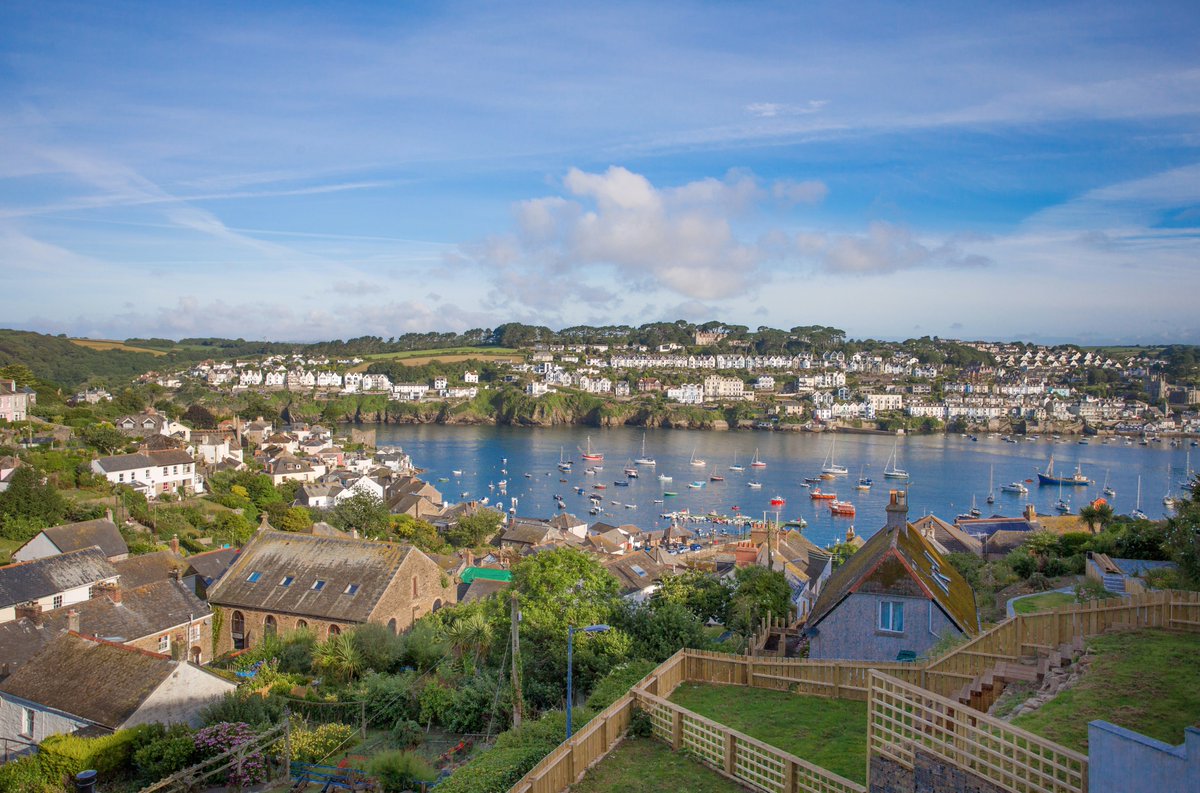 RohrsAndRowe's tweet photo. #ForSale #Polruan #Fowey #Cornwall #Coastal #SeaViews #HighSpecification #ContemporaryProperty #AspirationalLiving
https://t.co/s2FdpKr2iE https://t.co/rO8qy6yZ5n