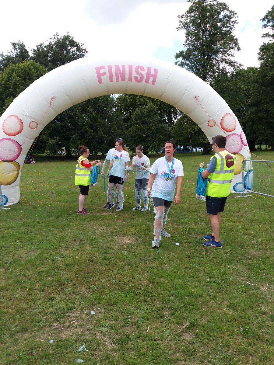 StElizabethHosp's tweet photo. Well done yellow wave! Good to see you all coming back covered in bubbles. Not long until the final wave at 2pm. #getbubbly https://t.co/nqSAOPMKXP