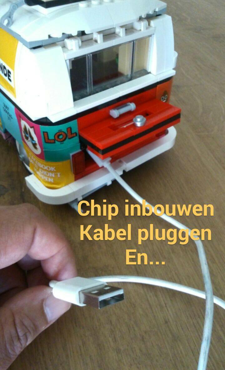 dewlanna's tweet photo. Lang weekend = tijd voor 'n projectje.
Dankzij @IkBenSebastiaan heb ik mijn #Digibende busje van @Telenet uitgebouwd als wi-fi versterker. https://t.co/SVSgBUd8Y1