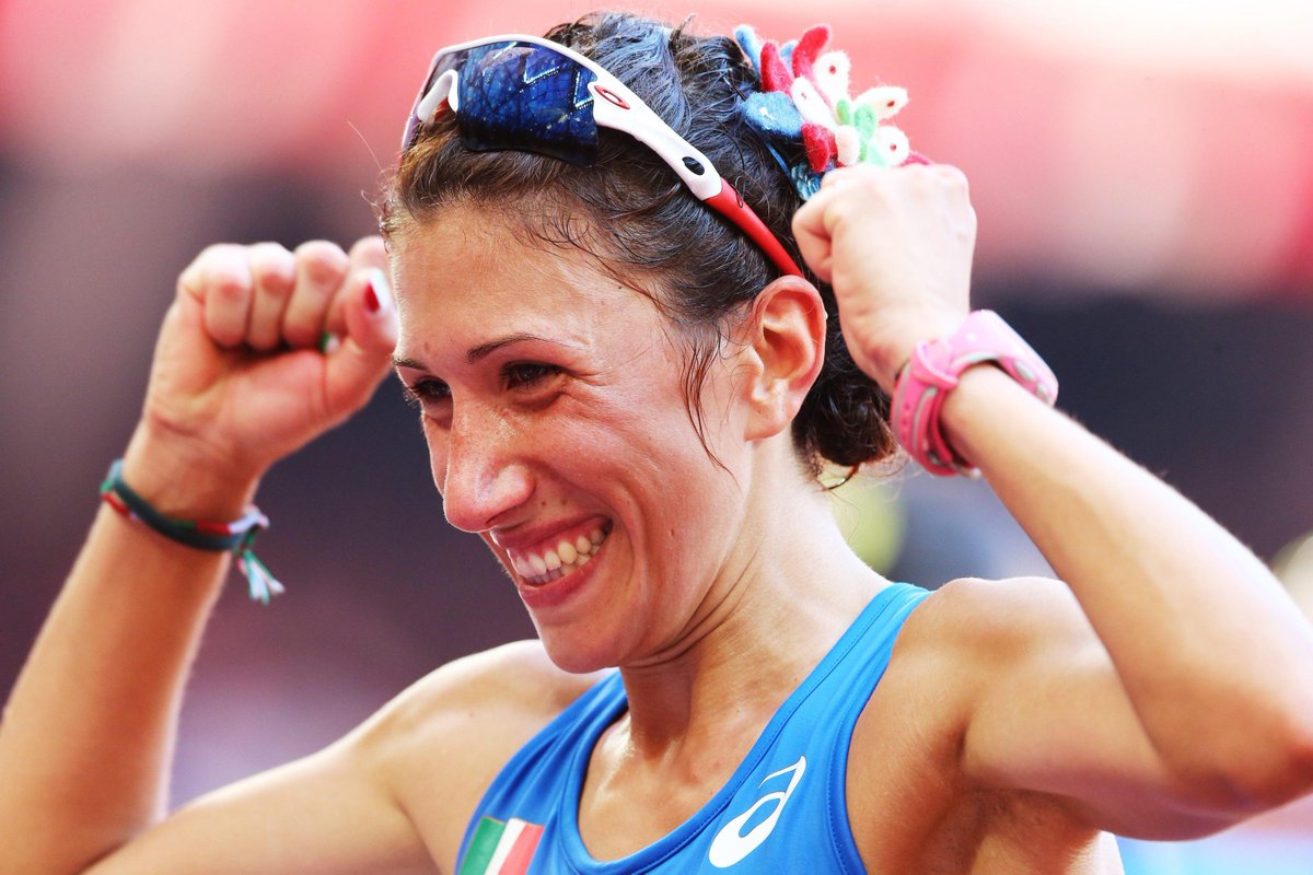 ItaliaTeam_it's tweet image. SIIIIIIIIIIIIII! @Nelly_Palmisano è BRONZO nella 20 km di marcia! Il tricolore 🇮🇹 sale sul podio a #London2017 RT per la pugliese!