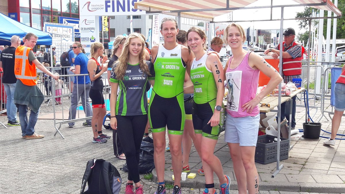 TCTwente's tweet photo. Een 9e plaats voor de dames van TC Twente 2 bij de teamrelay van de @Teamcompetities 1e Divisie! https://t.co/NsQo2VEhuu