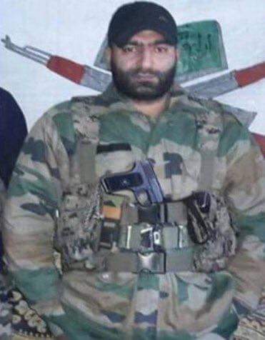 SidHimachal's tweet photo. #IndianArmy #ShopianTerrorEncounter
The Operational Commander of #Hizbul in #Kashmir, #YasinItoo was killed by forces in Shopian. 🙏 जय हिंद https://t.co/NYTQOU3MrU