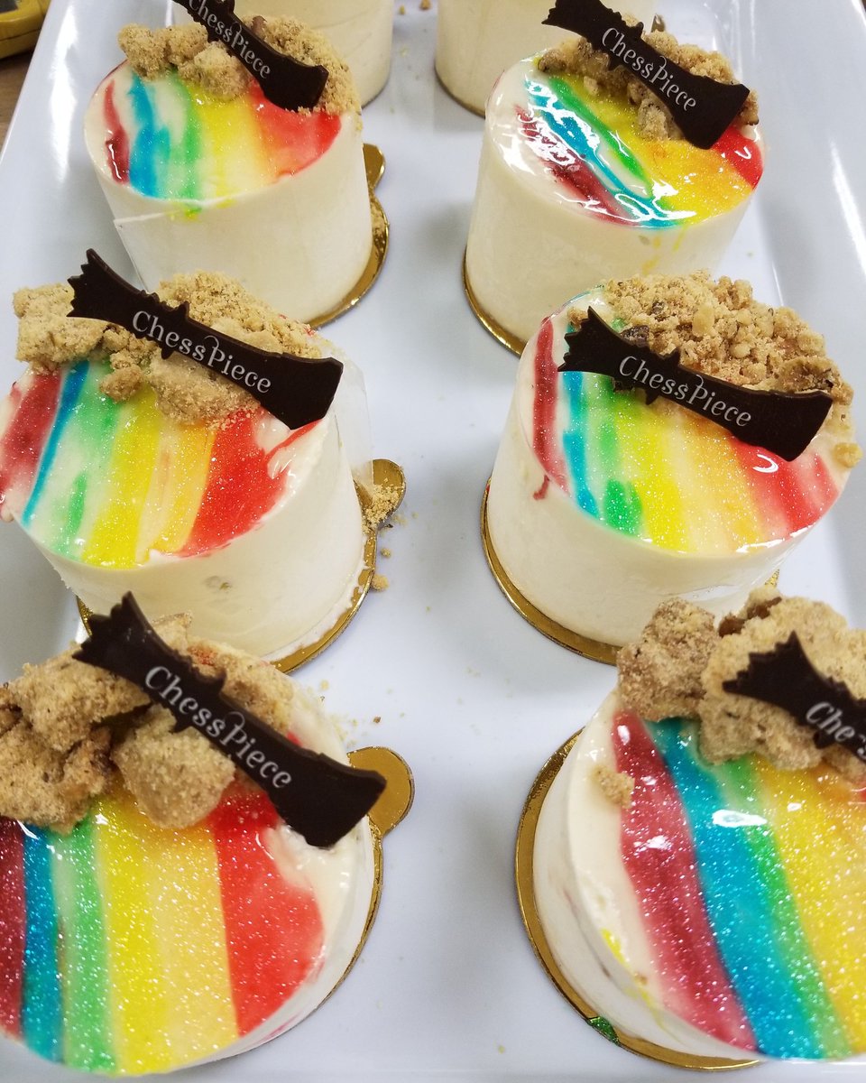 Happy Pride!!!!  #welovelove #pride #bringitdowntown