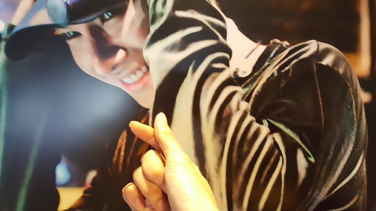 PPromsirisuk's tweet photo. เรามาแล้ว ดีงามทุกภาพ
เฮีย.... Love u นะ 😍
#HAPPAPALITDAY2017
#WalkOnAirWithPalit
#เป๊กผลิตโชค https://t.co/CwFy85MpMR