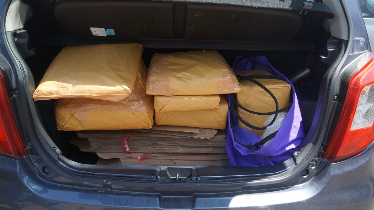 Bawa bersabar, xlama lagi sampai la tu kotak korang...