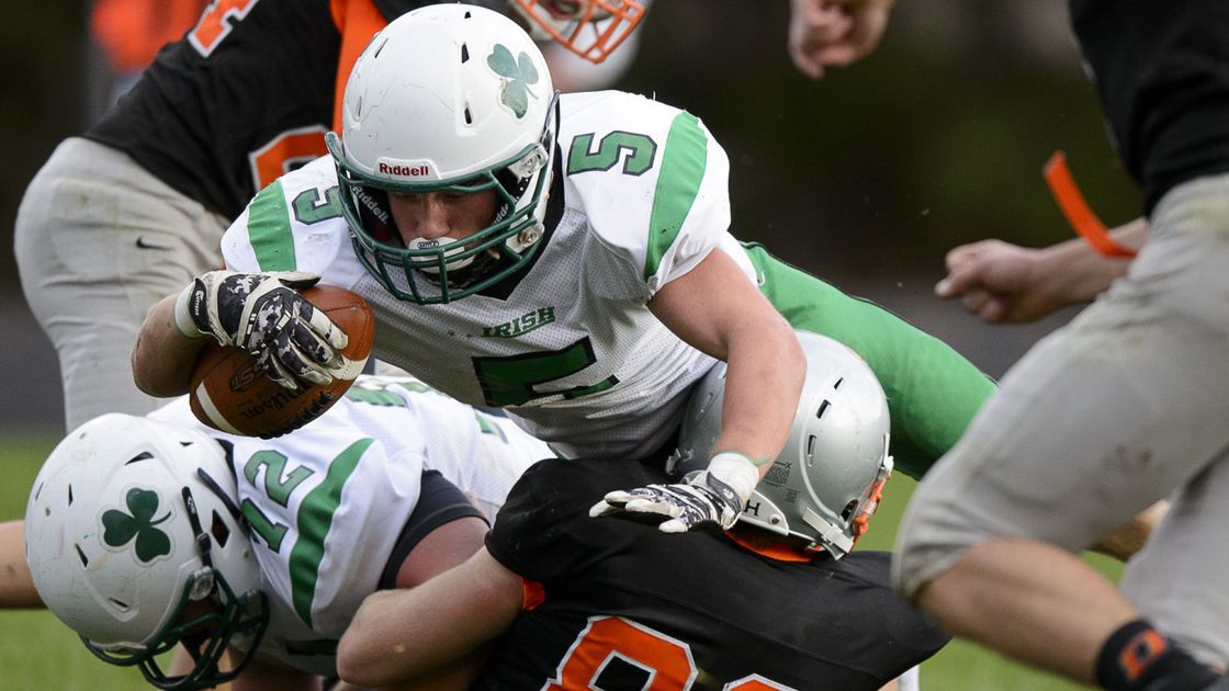 Defending state champ Falls City SH graduated 4 all-staters, but bring back 2 of the top players in D-2: buff.ly/2vZmoC6 #nebpreps
