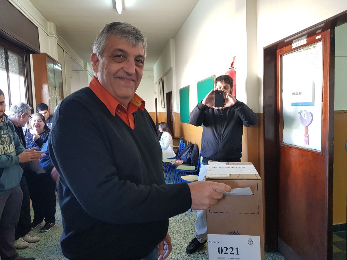 UCQuilmesOK's tweet photo. #VotóLozano https://t.co/nOUVEdLico