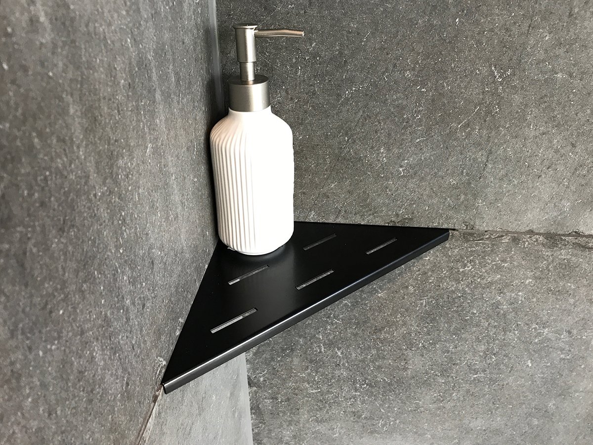 Onze #LoooX Corner Shelf is nu ook beschikbaar in een stoere zwarte kleur. Wat vind jij van onze nieuwe kleur? #bathroom #inspiration