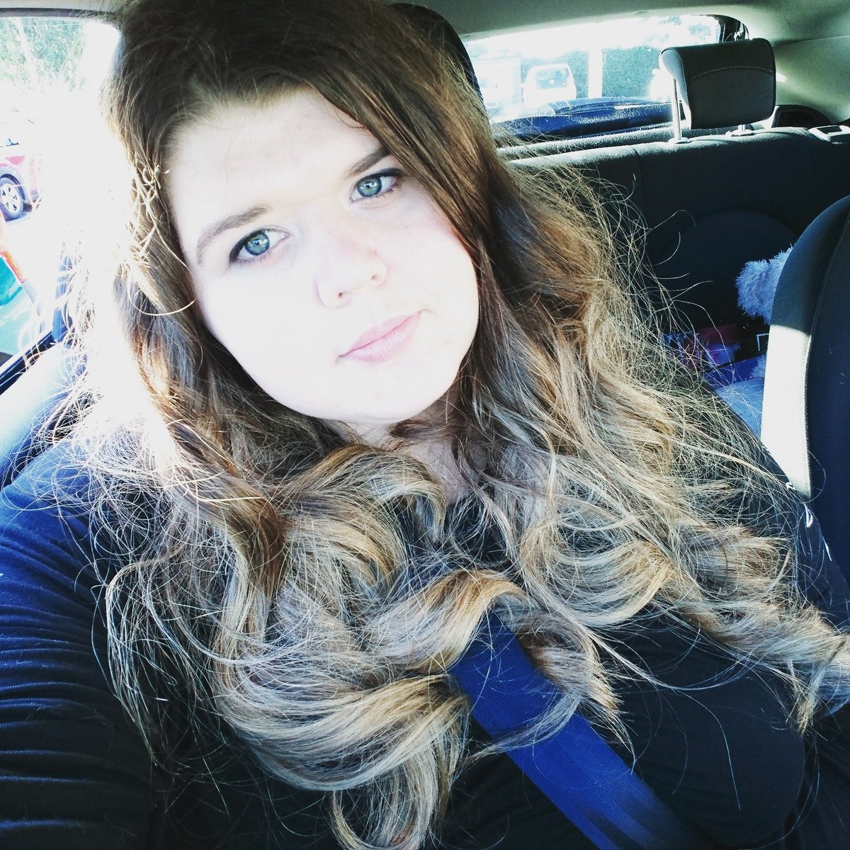 LastWhalien's tweet photo. Some days it's hard, some days all I see is what I hate. But it doesn't mean I'm not trying to be ok with who I am. #lovemyselfproject https://t.co/3F8ItuTueV