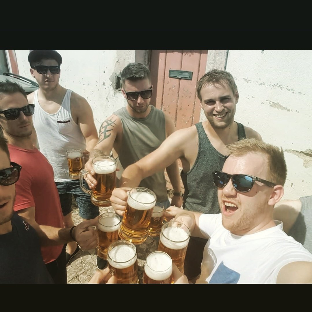 TomHines2's tweet photo. This time last year was looking forward to going away with these numpties! #Portugal #Lisbon #lads https://t.co/cNTkNZAcjn