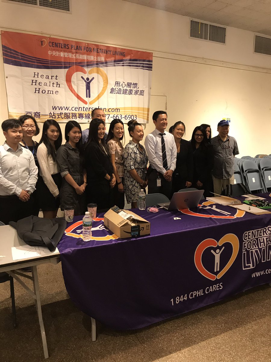 PPDRecruiting's tweet photo. @PPDRecruiting is in @newyorkcity at the Chinese Chamber of Commerce of NY Job Fair discussing @PhillyPolice Careers #booth35 #joinphillypd https://t.co/kDVC10zMn6