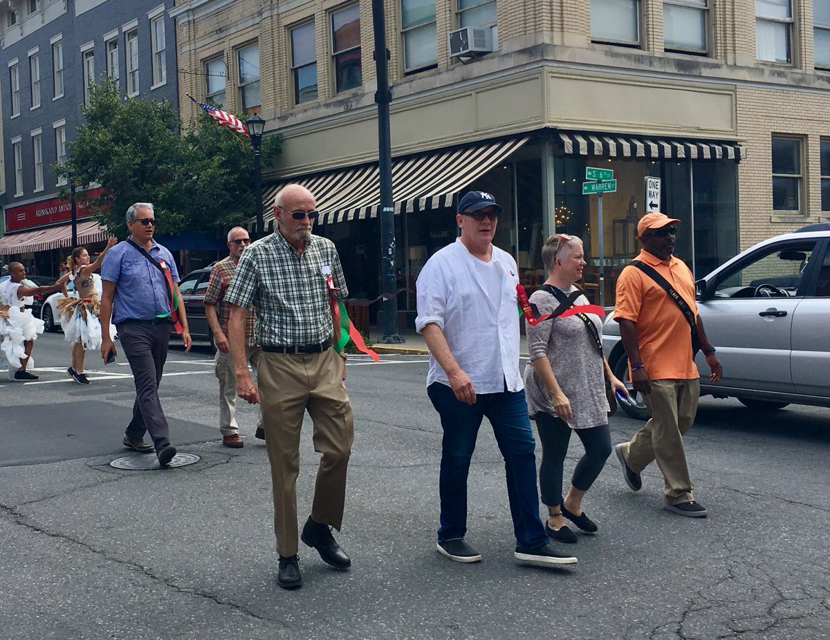 Thoughts on #CharlottesvilleVA from Hudson:
facebook.com/stevedunnforhu…