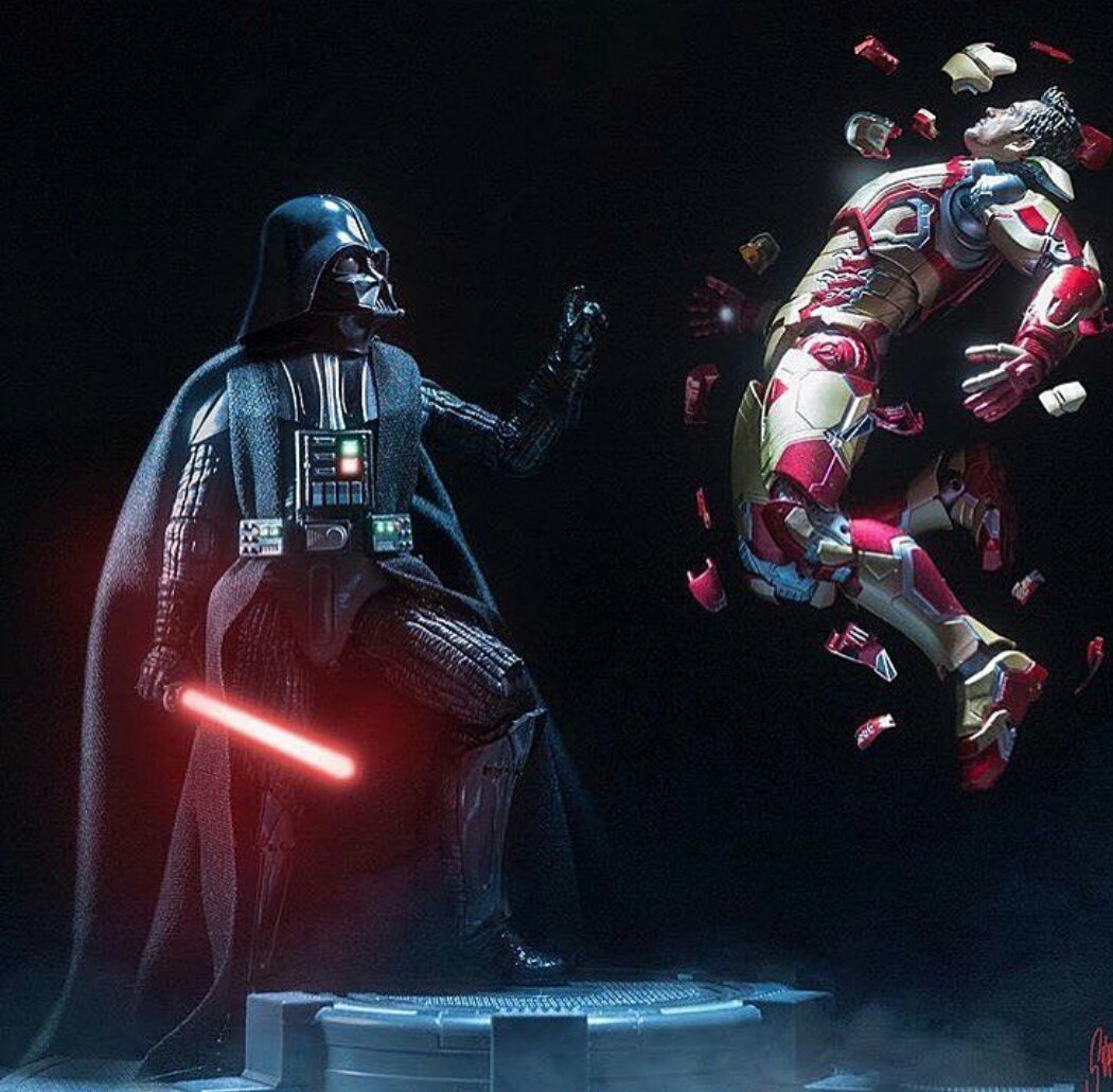 StarWarsEs's tweet photo. En un combate a muerte quien gana... 

RT: Darth Vader 
FAV: Ironman 

Hablando del tema, mirad que fan art más chulo: https://t.co/d7xZIFtlR0